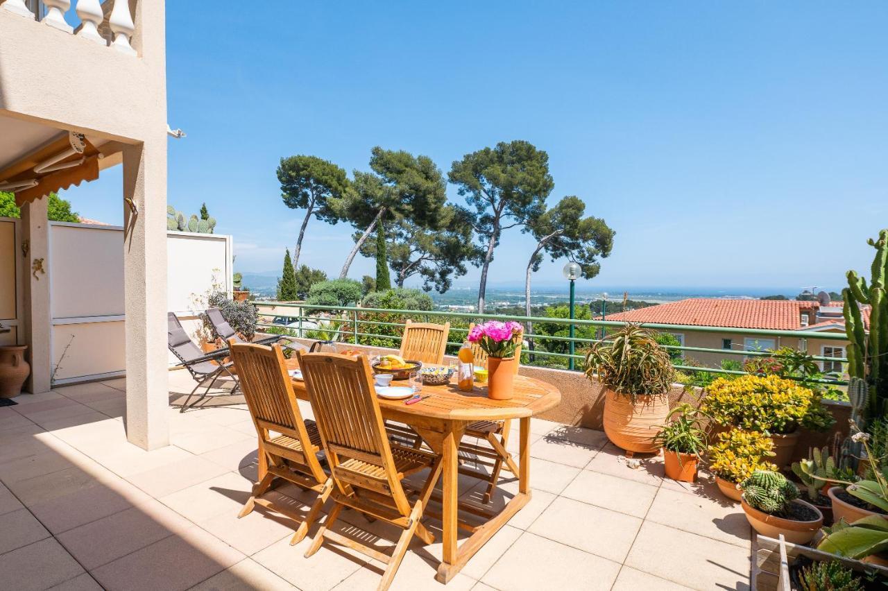 La Cle Vue Mer, Clim, Terrasse, Parking A Hyères Esterno foto